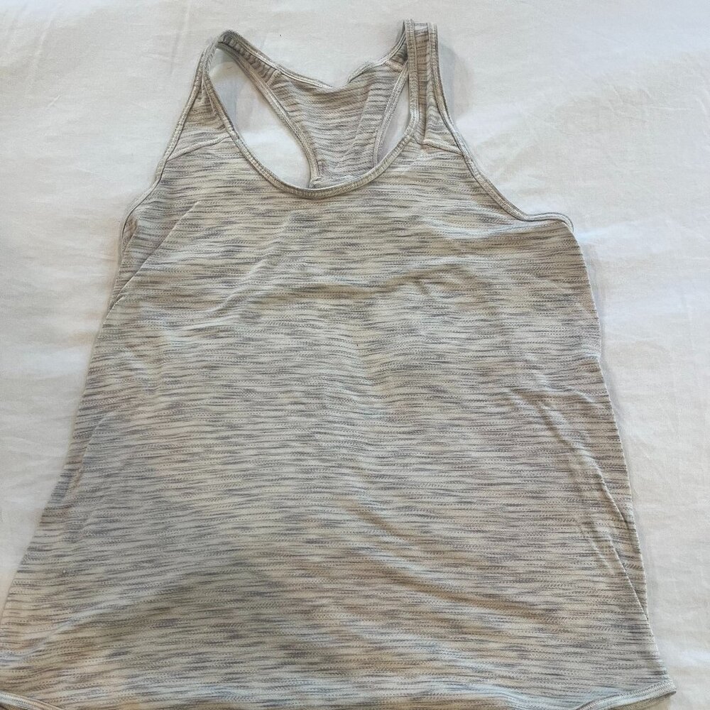 LuLulemon Tank top